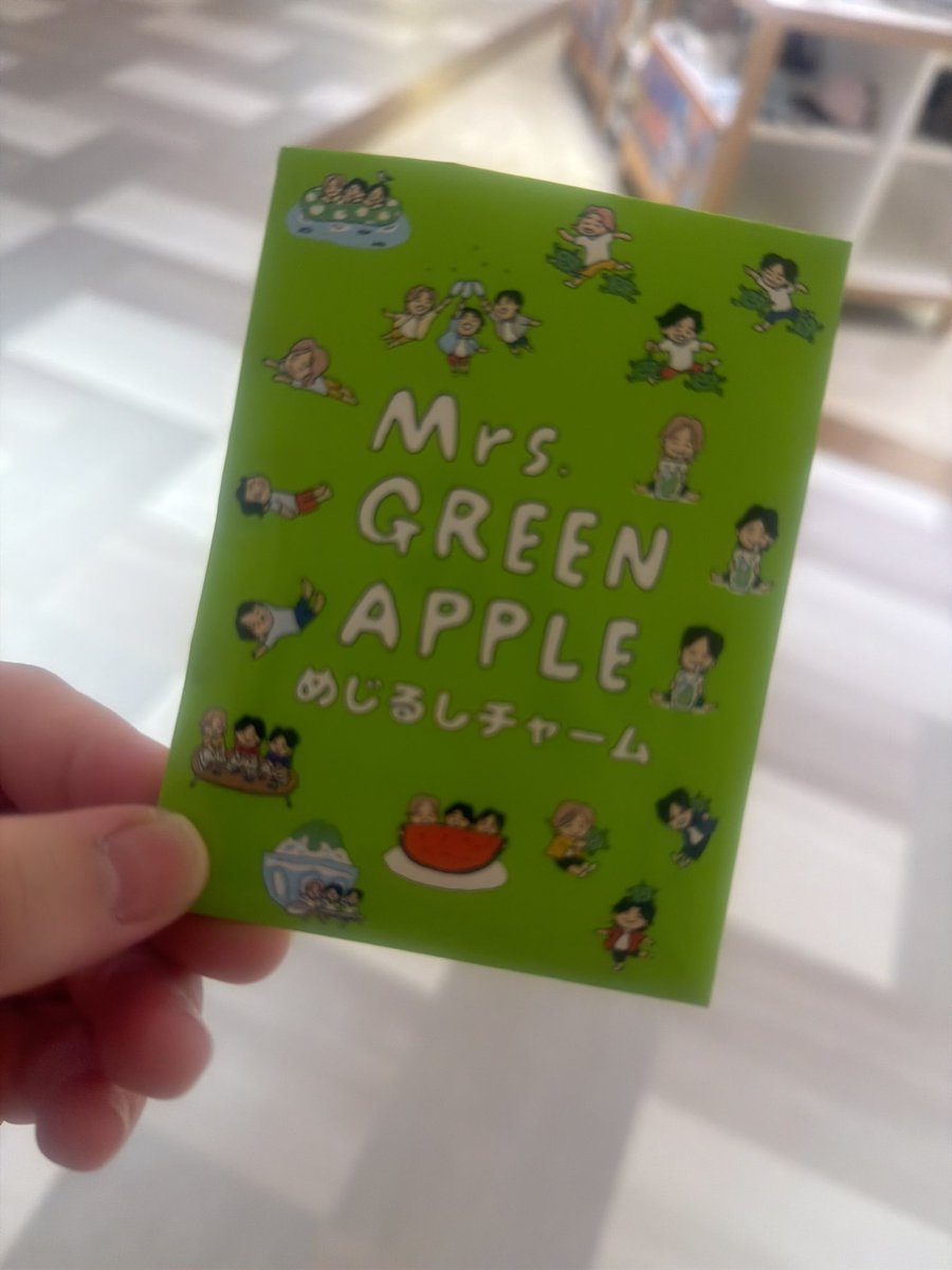 94_3kipuchi's tweet photo. Mrs. GREEN APPLE  ミセスのなつグッズ
めじるしチャーム 交換 藤澤 大森 若井 全員

【求】⭕️ B.H.K.R

【譲】💛　M

友人の分を探しております💦
本日秋葉原手渡しもしくは後日都内手渡し優先でよろしくお願いします🙇 https://t.co/iU3o2ZU1Al
