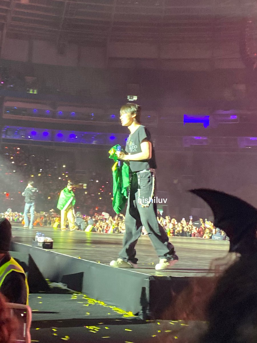 nishiIuv's tweet photo. deu certo 💚💛 https://t.co/0bBN7zg4u4