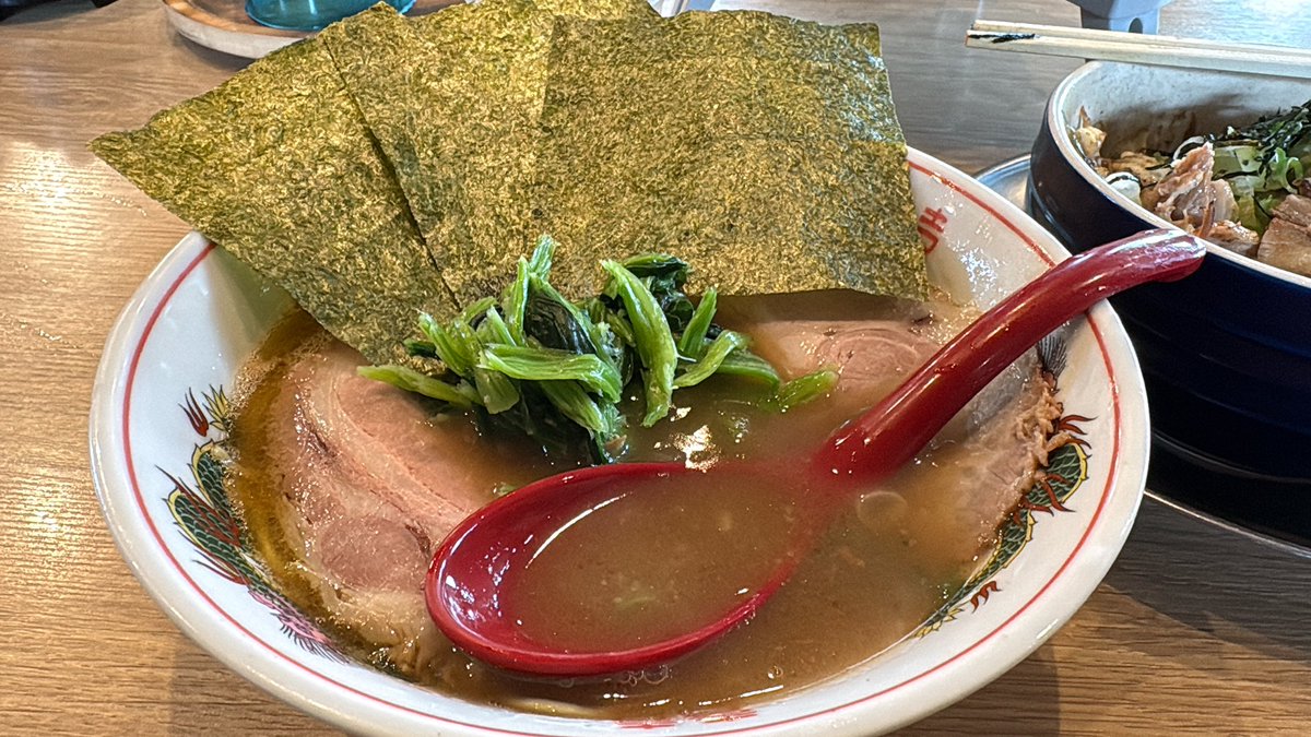 twblt_tm's tweet photo. らーめん椛
美味かった https://t.co/IJkvM5j8Mt