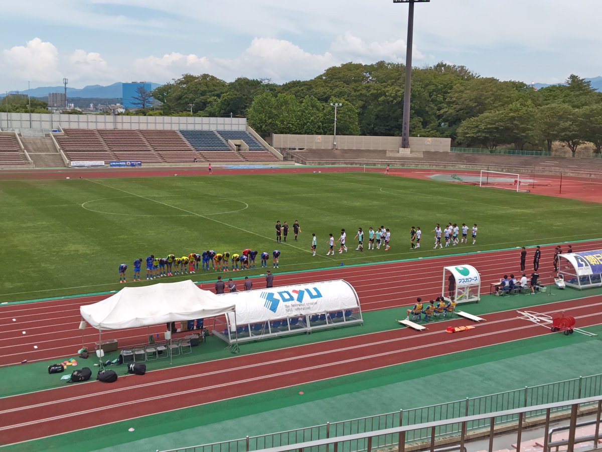 hamp_mon39's tweet photo. 秋田ユース0-2山形ユース
最後ダメ押しの追加点で勝負あり
ユースの試合今まで見たこと無かったので新鮮でした✊ https://t.co/JUAWBkMj8R