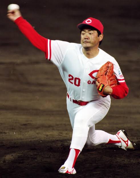 CV_0091's tweet photo. 鐘のひとはかみべっぷ。この人は北別府。東西南北上下左右の別府がいてもいい
#のど自慢 https://t.co/qoAt9KNsKS