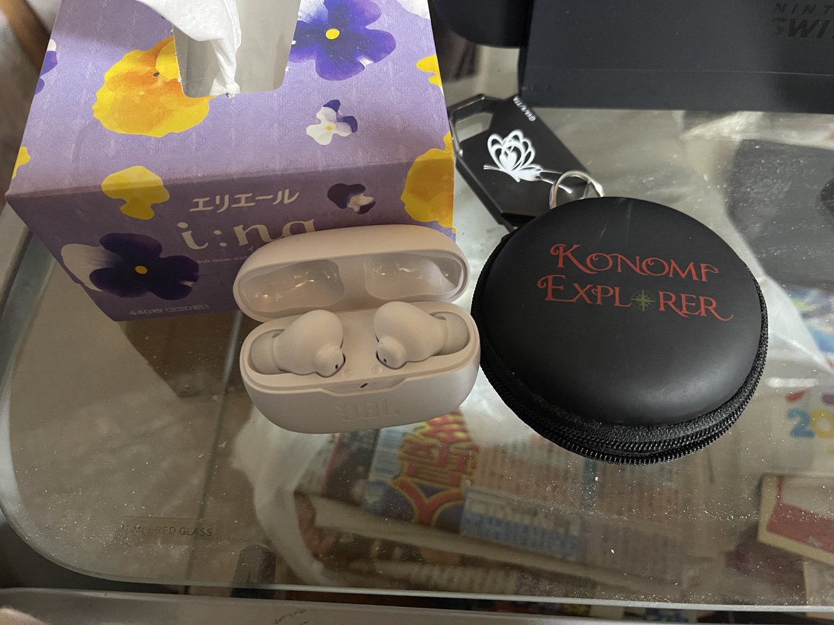 abebee_style's tweet photo. my new gear...
昨日も付けてたけど落とすの怖くてカバンにずっと仕舞い込んでた。ケースも使ったらハゲそうだし代わりのなんか探そ https://t.co/rOR08ld1eG