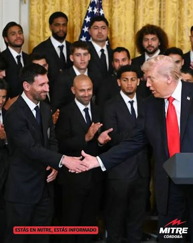 HAINEmf's tweet photo. @yoshikarv @ciro_cavs18 Messi con el mejor amigo de Epstein y Netanyahu dale los futbolistas no son ejemplo moral de nadie https://t.co/eOAC2wJRfk