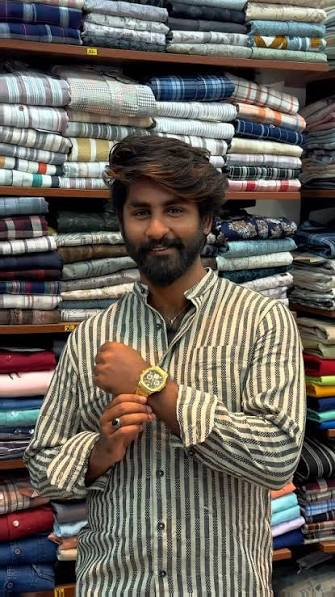 mombasanights's tweet photo. "Throw on a Polo shirt. Instant old-money vibes bro."

"My uncle's billion dollar coal mine just won in land court against the local conservation council. I live paycheck to paycheck and shoplift every visit to the supermarket..  through dust and thorn.. we walk this veldt alone" https://t.co/tkPtRiTAK2