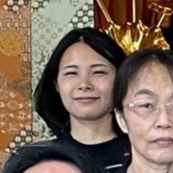 RaTo_7777's tweet photo. 秋篠宮の紀子とか言うBBAは戸谷美香だぞ！ https://t.co/JSiN6iydHU