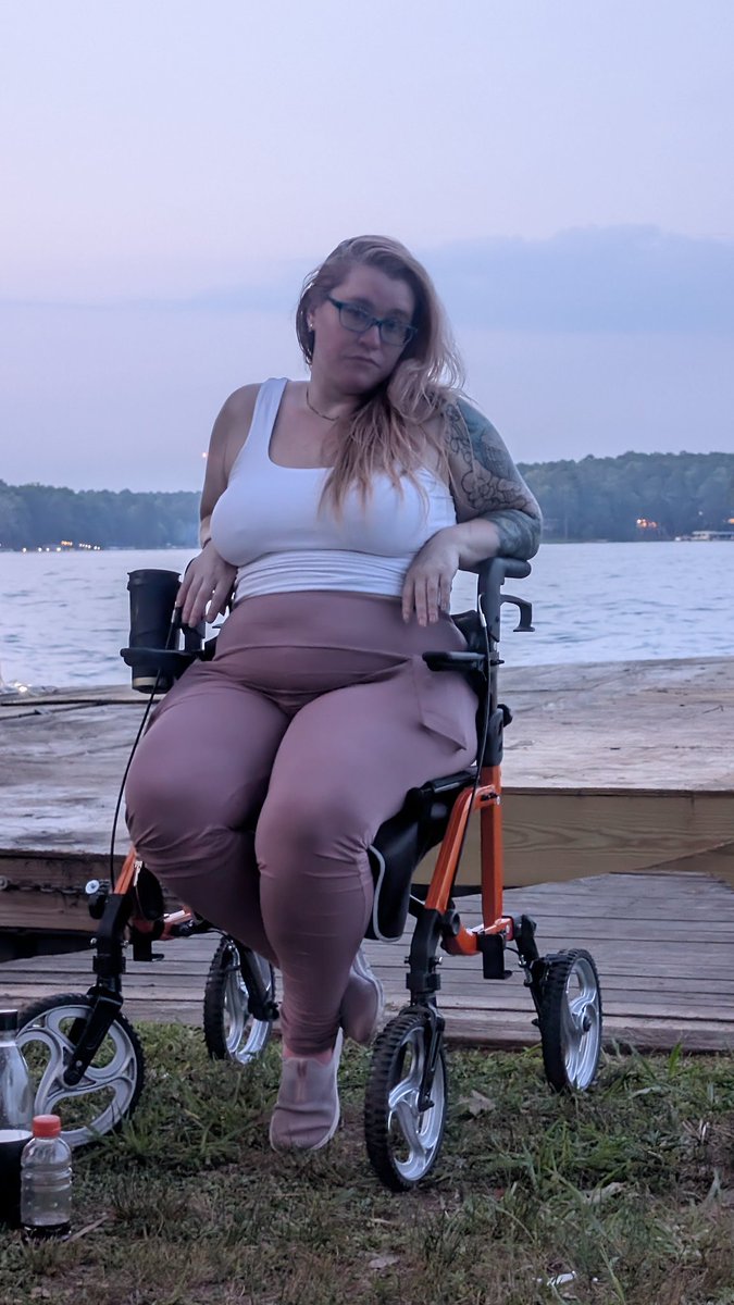 MeadowOffical's tweet photo. No fireworks 😔 but a great view 😊 
#fanslycreator #vlog
My hubby wanted to take pictures of me watching the fireworks, but the location he picked didn't have the show that was advertised. https://t.co/vhDW073dGv
