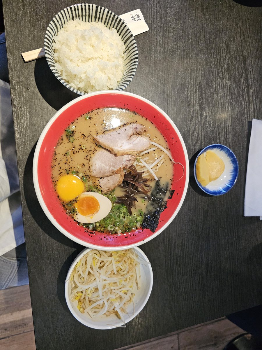 nutsryuji's tweet photo. 黒亭本店
うまかぁ😋 https://t.co/Ep8fByw27G