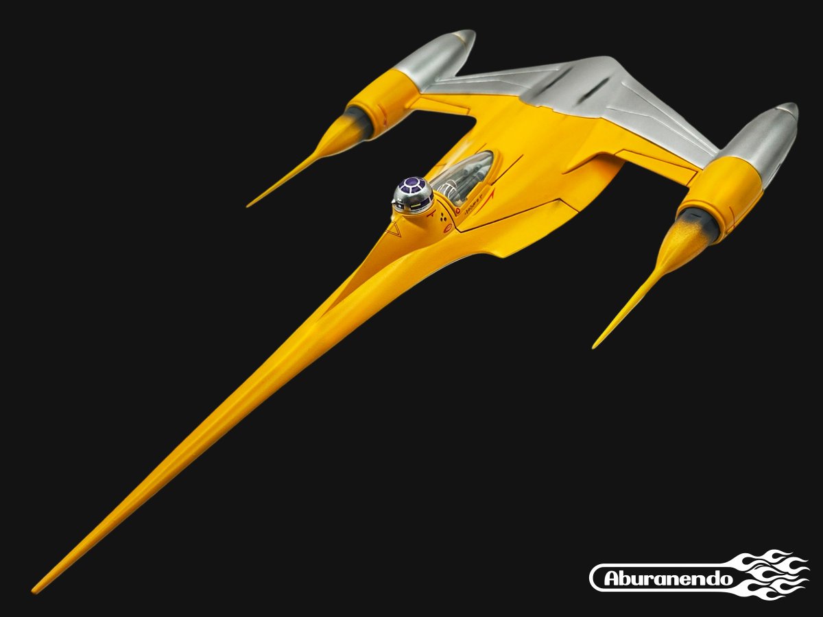 Ani_Kuzunishi's tweet photo. amt 1/48 Naboo StarFighter 完成
SWモノを汚さずに作る事がレアなので新鮮だった。新規で付属するデカールも非常に貼り易く、結局R2ユニットもデカールで仕上げてしまった。MFもそうだけど、再販版は色々と細かい部分でアップデートされてるようなので買ってみて吉かも。
#amt #NabooStarFighter https://t.co/mvkGzJd8P8