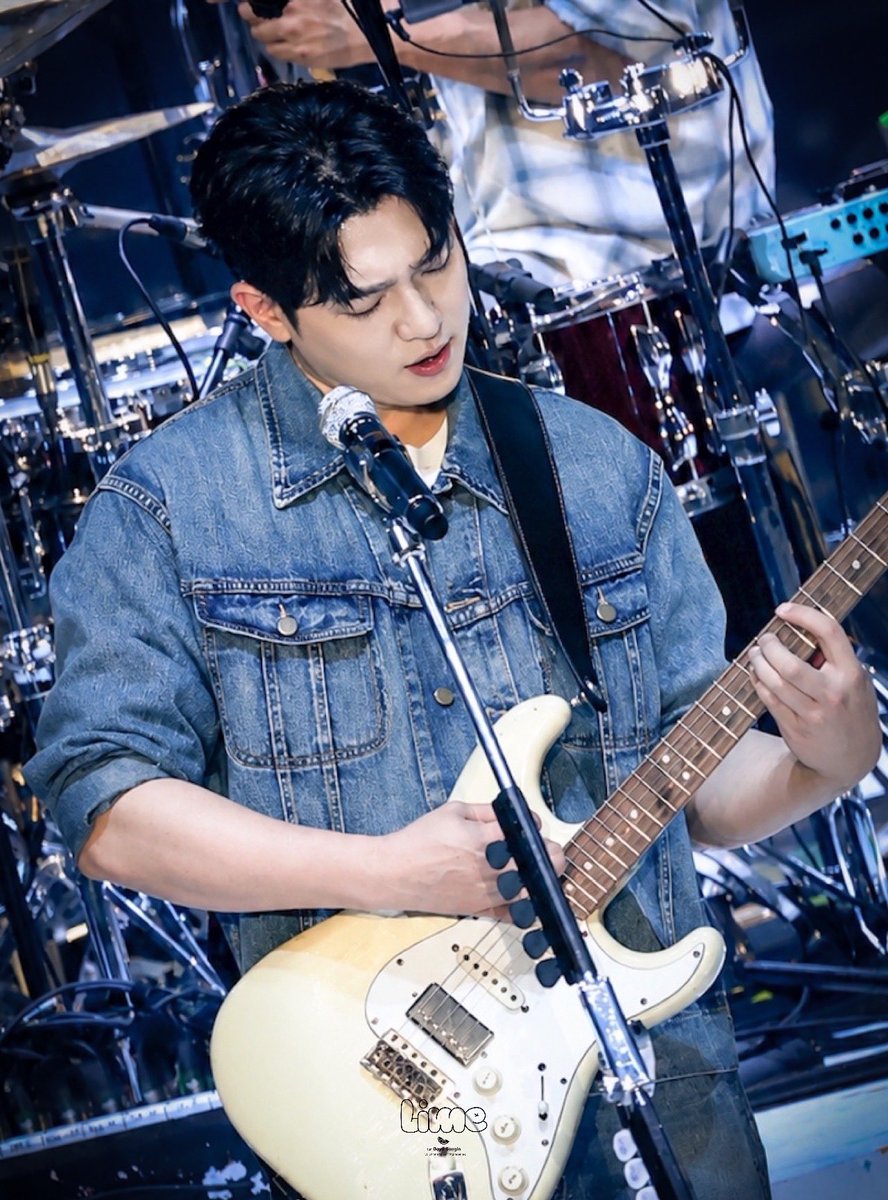 sungjinlime's tweet photo. 260704
#성진 #SUNGJIN #데이식스 #DAY6 https://t.co/lRduhTMchX