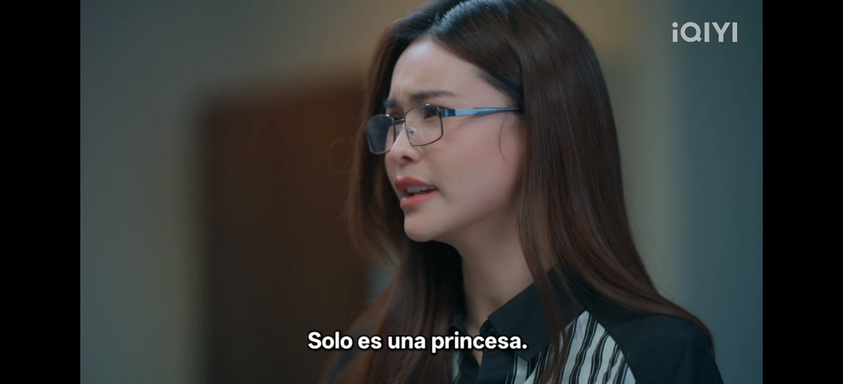 AndyxCache's tweet photo. Nam, reina, eres o te haces? Entiendo que nada más piensas en tu trabajo y tu señora pero... Piénsale más jsjsjsjsjs, no es "una" princesa, es EL AMOR DE SU VIDA 😭😭

THE AIR FINAL EPISODE
#เสน่หาวาโยตอนจบ https://t.co/8KhKz7fmPL