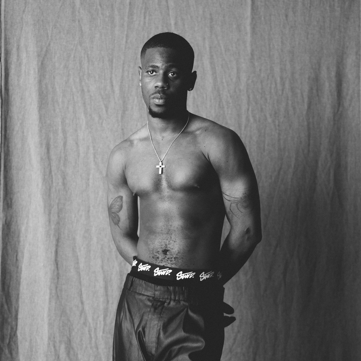kassy_cpt's tweet photo. Lookin at stars, I’m bout to shine bright!

📸: @yardendavidovits

#WHENFR https://t.co/eUsX3d1GOX