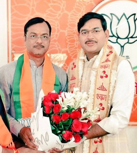 Ashish_HG's tweet photo. भारतीय जनता पार्टी के प्रदेश सह मीडिया प्रभारी श्री पवन दुबे को जन्मदिवस की हार्दिक बधाई एवं अशेष शुभकामनाएं।

माँ नर्मदा जी से आपके स्वस्थ,‌‌ सुदीर्घ एवं सुयशपूर्ण जीवन की मंगलकामना है।

@iPawandubey https://t.co/IR8Ct3tKm1