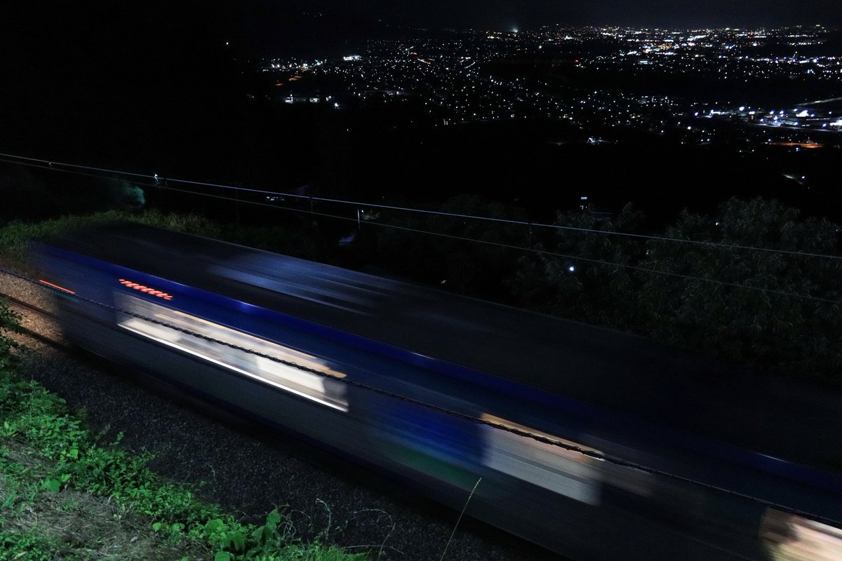 353Azusa_Photos's tweet photo. 2026.7.3
9223D  団臨「HIGH RAIL OBASUTE」
ｷﾊ103-711+ｷﾊ112-711  HIGH RAIL1375

信州プレDC企画として、篠ノ井線でHIGH RAILによる団体列車が運転されました。 https://t.co/D3TqIHic1A