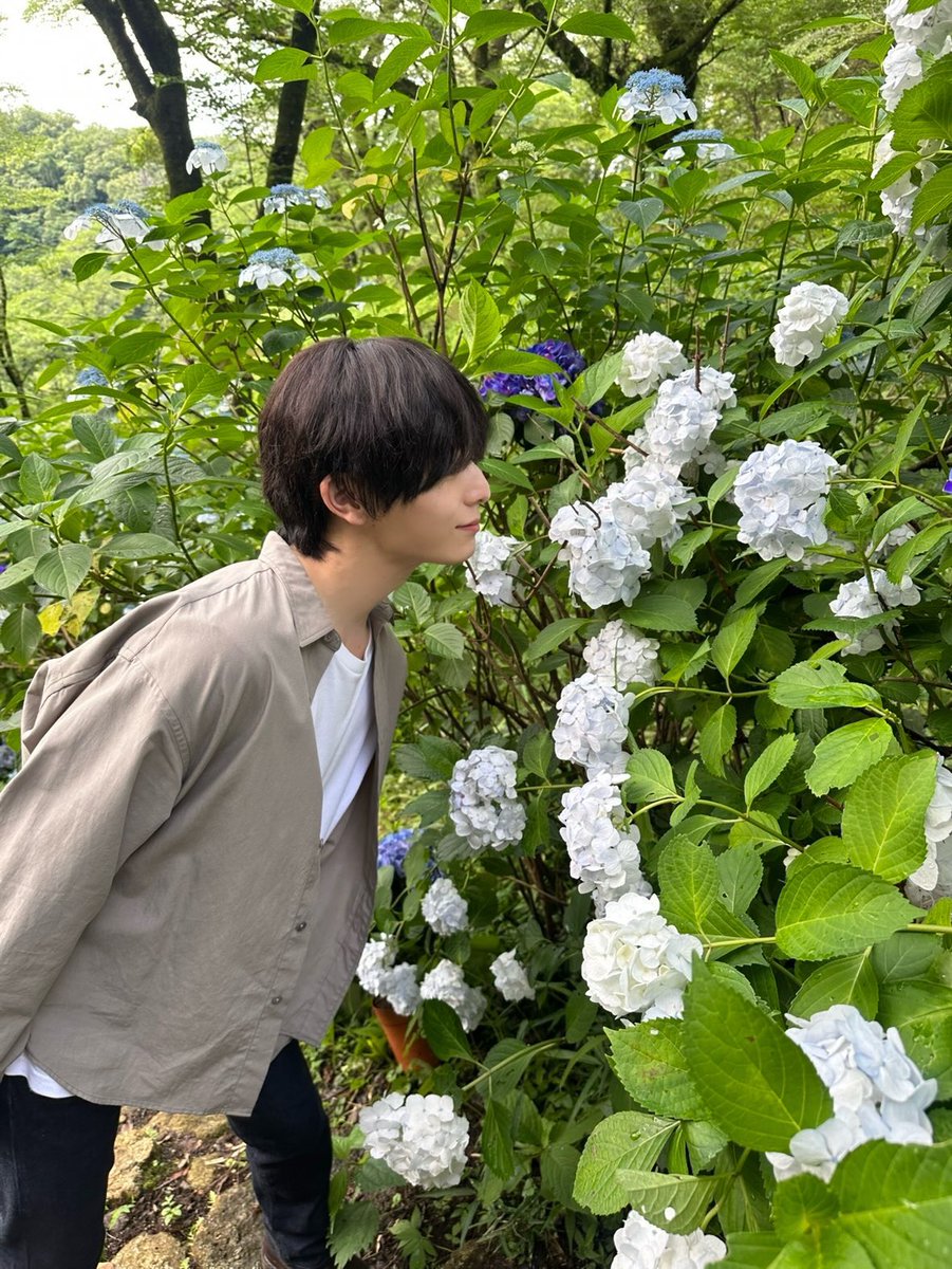 I7ig5ym's tweet photo. 내가사랑하는매부리코오오오💕💕💕💕💕 https://t.co/G18n40AAQf