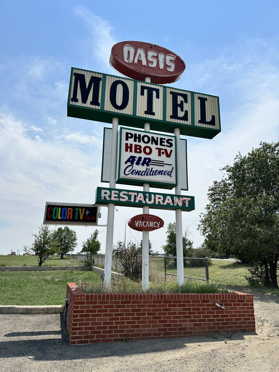 kbrooke325's tweet photo. The Bailey Family's Great American Road Trip continues - Day 2 takes us from Amarillo, TX to Capulin Volcano, NM and finally to Colorado Springs, CO. Happy 4th of July! https://t.co/Ny8iDXMpVZ