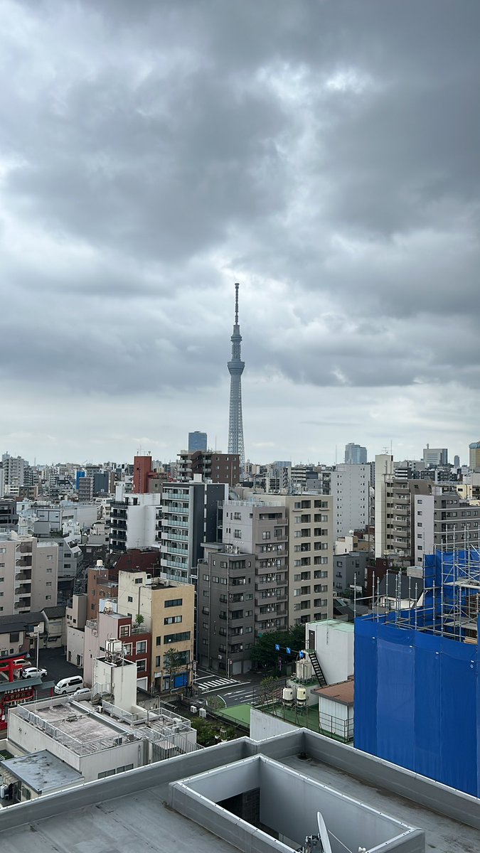 hayashi_ck's tweet photo. せっかく、誕生日に日曜日が重なったので、ひたすら馬券を購入しようかと思います‼️
てことで、WINSへ🐎 https://t.co/Nvcmw3oBwd