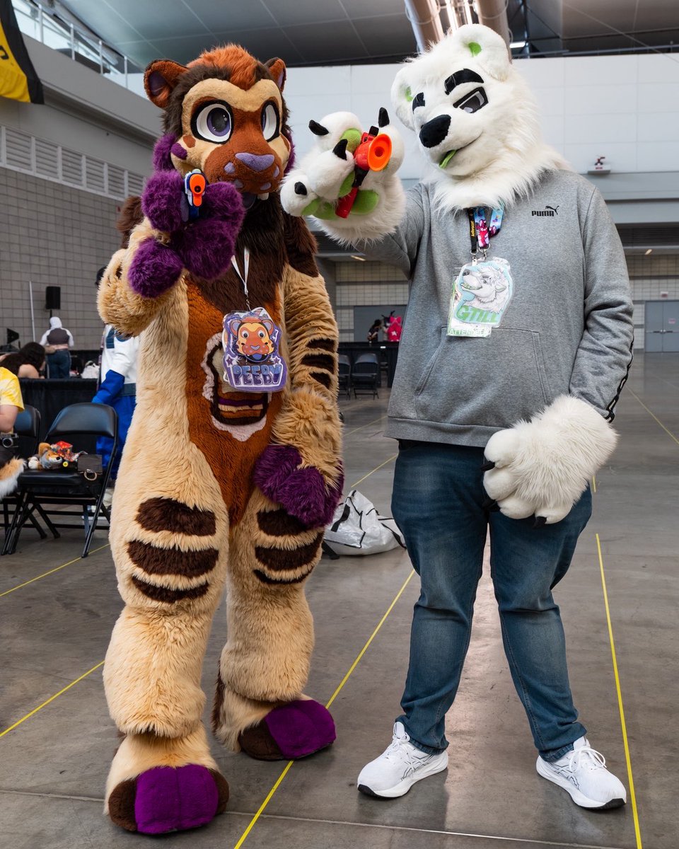 Garytilman1's tweet photo. I don’t think there is a single celebrity I’d rather meet than these cool furs🥹 THANK YOU AND KEEP INSPIRING PEOPLE
@Astra_The_Kitty @Hugz_N_Snugz @FinnThePanther @PeebyandJ https://t.co/6hiLhE0kne