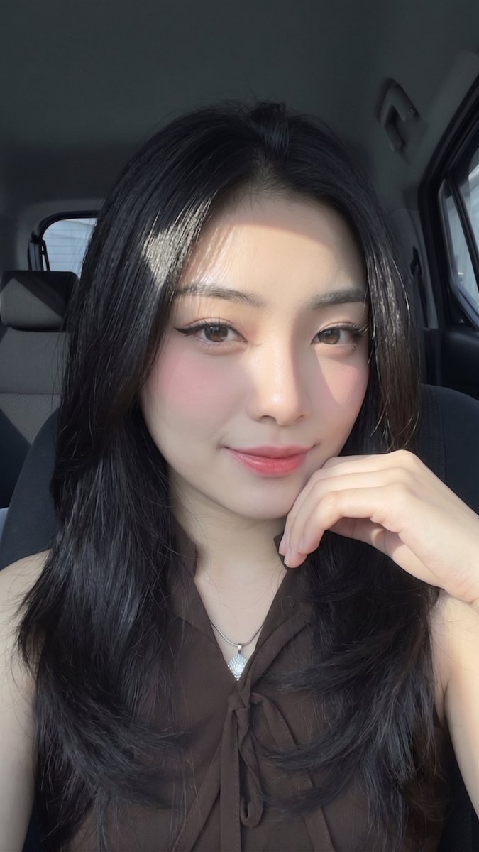 jinny__2's tweet photo. good morning, happy sunday💕 https://t.co/J3JBtGpknB