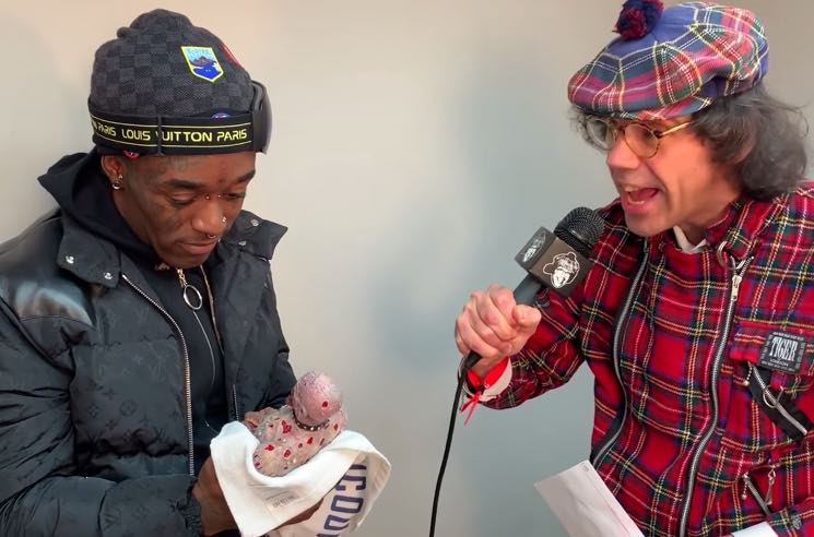 Kurrco's tweet photo. Happy Birthday to Nardwuar, he turns 58 today 🎈 https://t.co/b1Efo7AuFZ
