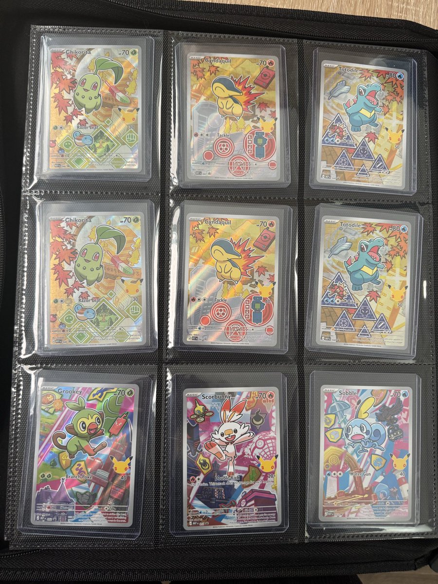 allthingssheena's tweet photo. First partner series 2. Boxes VS pulls. 2 of the best sets - I’ll take it https://t.co/7EzjGSEyvo