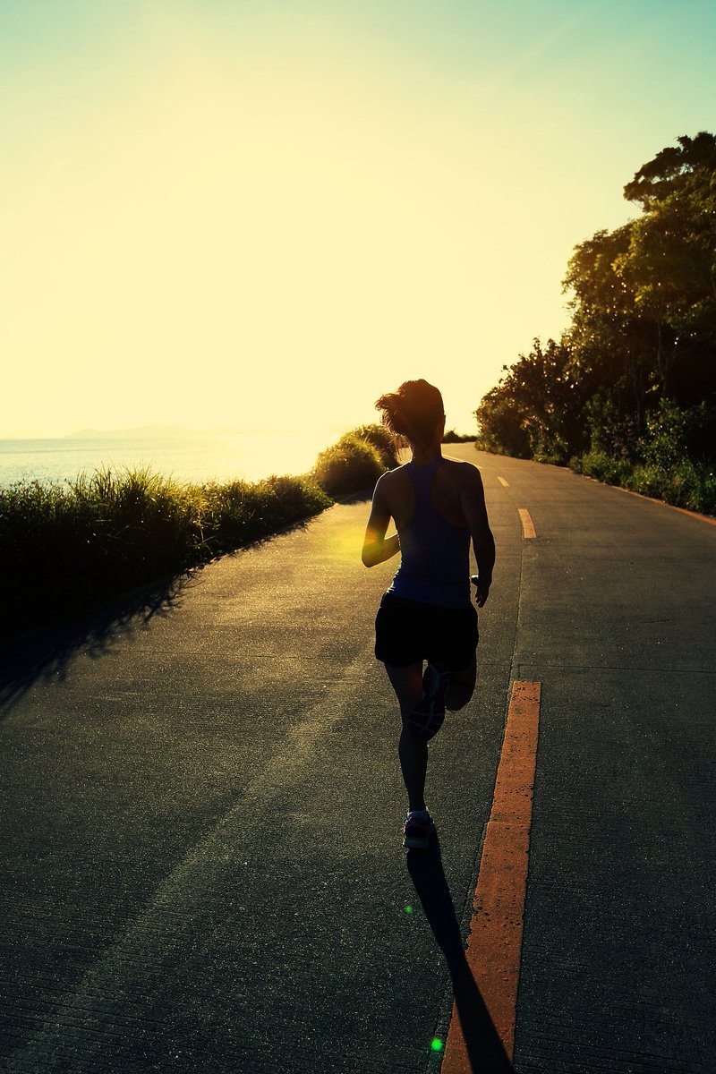 HitomiYtih's tweet photo. Tackled my 10k PB at sunrise today – breaking limits one step at a time, no excuses!， https://t.co/wHkPY6MWMb