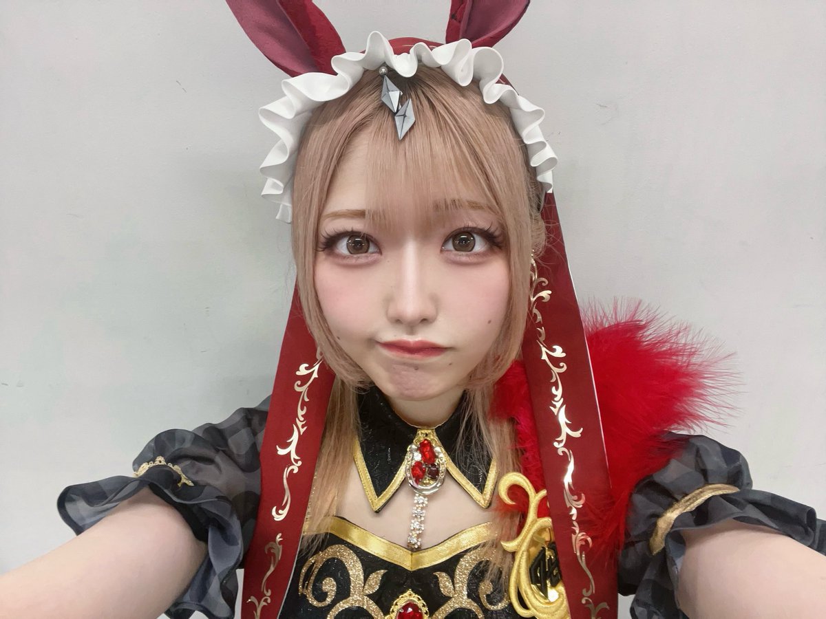 s_hitomi_'s tweet photo. アイメイクをディザイアに寄せてるから見てほしいわたしです。 ◜◡◝ ❤︎

DAY2のアーカイブは今日まで🥹✨✨
ぜひ最後まで楽しんでくださいねー！

#ウマ娘7th東京D2
#ウマ娘7th https://t.co/ut3UMKswnS