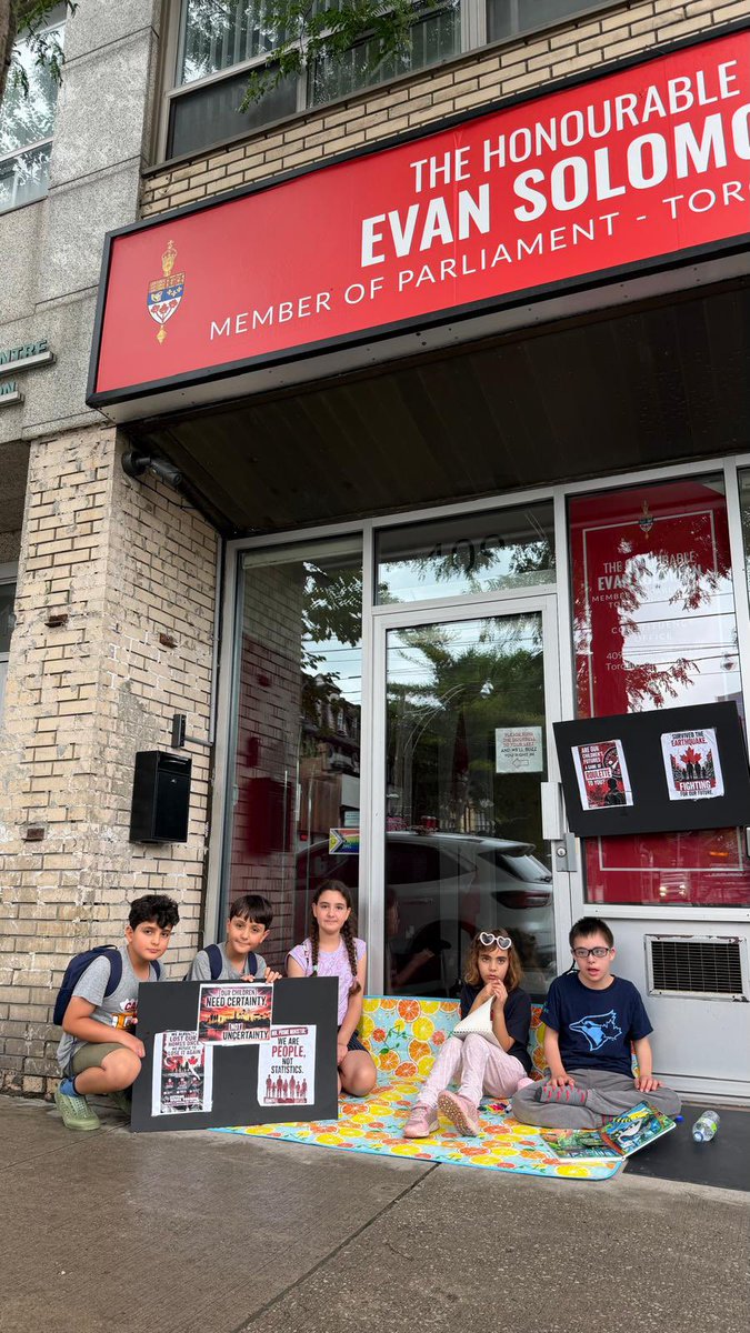 MatthewKocCA's tweet photo. Real jobs. Real taxes. Real communities. Thousands of workers now face uncertainty. Canada must stand with those who stand with Canada. @LenaMetlegeDiab #ExtendTS2023 #AFairPathwayCanada @MarkJCarney @EvanLSolomon @rechievaldez @CBCNews @BardishKW @AnitaAnandMP https://t.co/fB2qXAFAU4