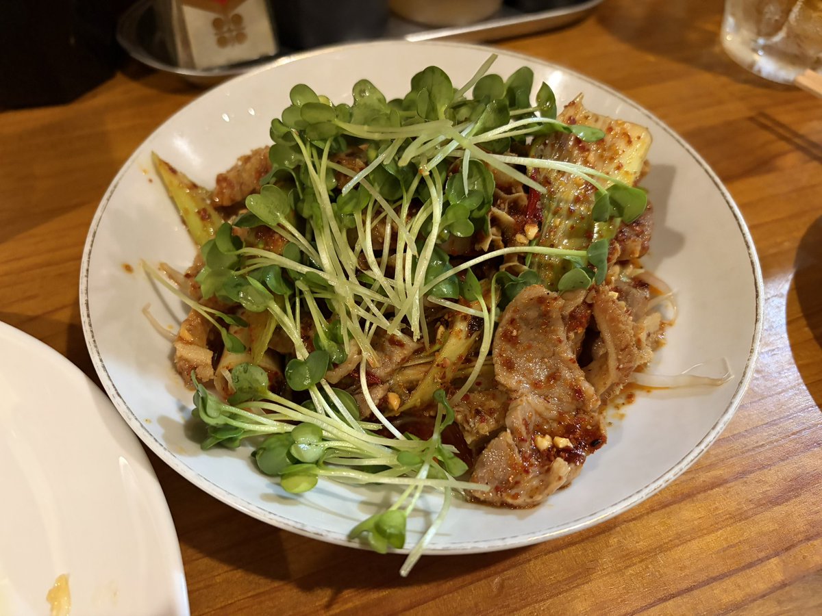 ak14rin's tweet photo. いつものところへ😸 https://t.co/QK9jPc1BXf