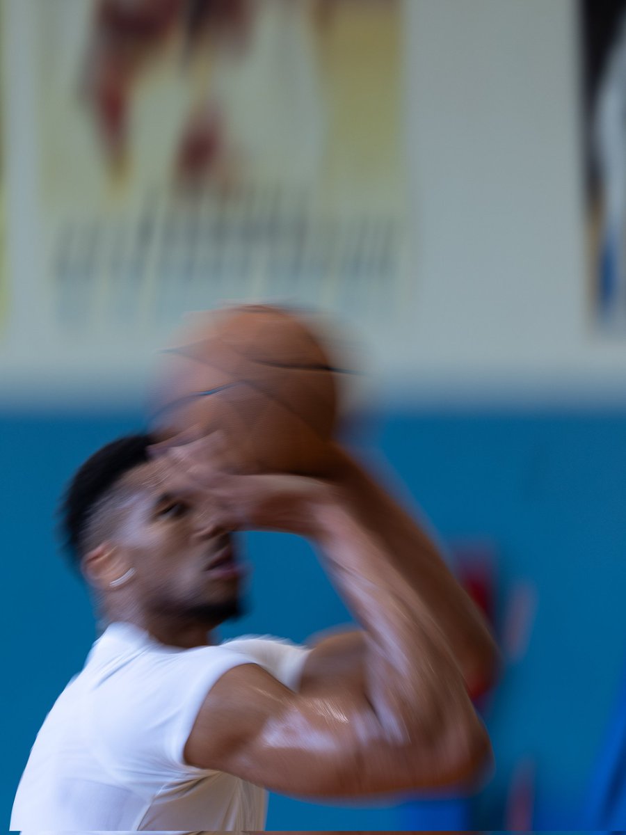 Giannis_An34's tweet photo. Win today 💯💪🏾 https://t.co/3vgZvcrIyR