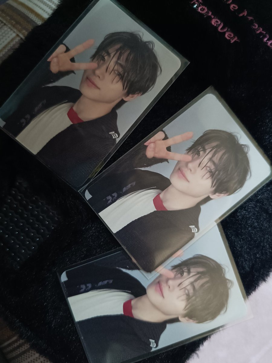 jjkeukeu's tweet photo. WTS LFB PH 

Sunghoon photocard Romance: Untold -Daydream- wev version

• Price: ₱150ea (3 stock(s) available) 
• Condition: Mint/Clean condition (fresh pulls) 
• Availability: On-hand and ready to ship

#jjkeukeusellz https://t.co/RIJ2TIWYL9