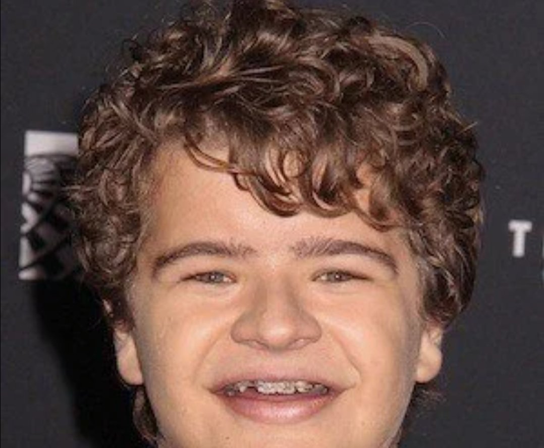 jingubro's tweet photo. @fuzzytincan Bro I thought that was the kid from Stranger Things for a second wtf https://t.co/m8Xv03TZEv