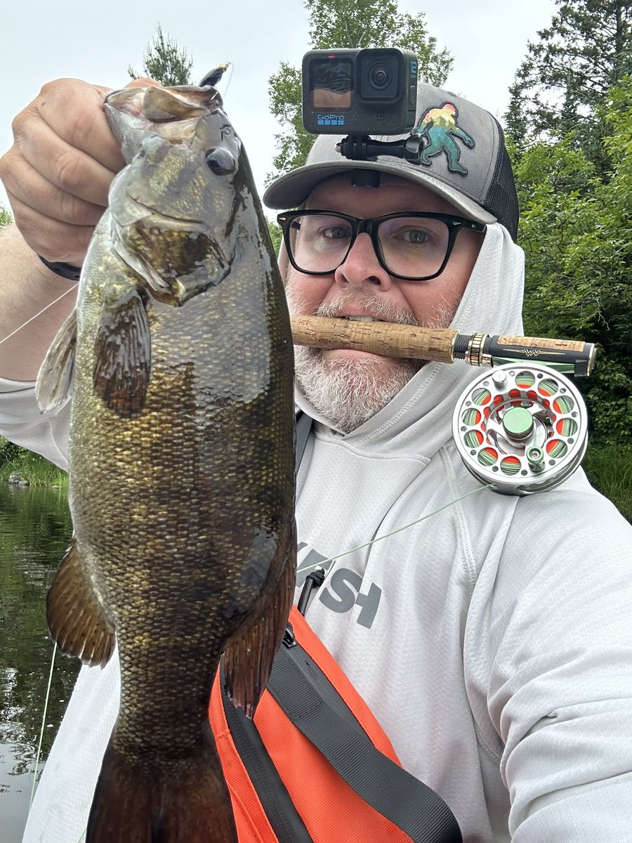 boulderlakefish's tweet photo. Bassin with the fly rods. #bassfishing #flyfishing #smallmouthbass #riverfishing #minnesota https://t.co/BSQJbPKxJg