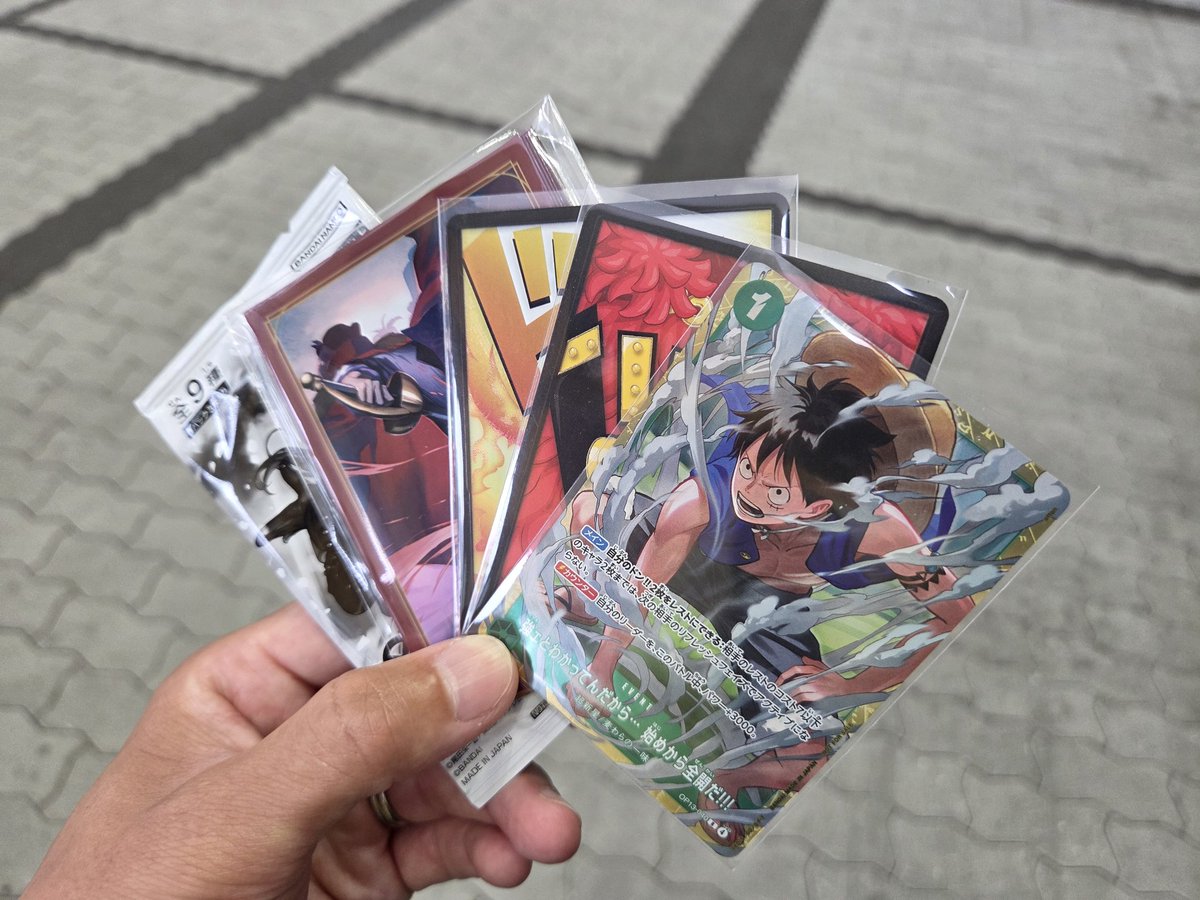 Lang_3111's tweet photo. 大阪エリア
使用:紫エネル
1.ミラー　後　✕
2.青黄ナミ　後　✕
リタイア

マッチング
1.青緑ルフィ　後　○
2.青緑ルフィ　後　○
3.赤シャンク　後　○

ミラーは初手イベント5枚で滝汗、
ナミは後手巻き返せず🥲
マッチングは3連勝で最速帰宅で🥲 https://t.co/b4HZzHcSAL