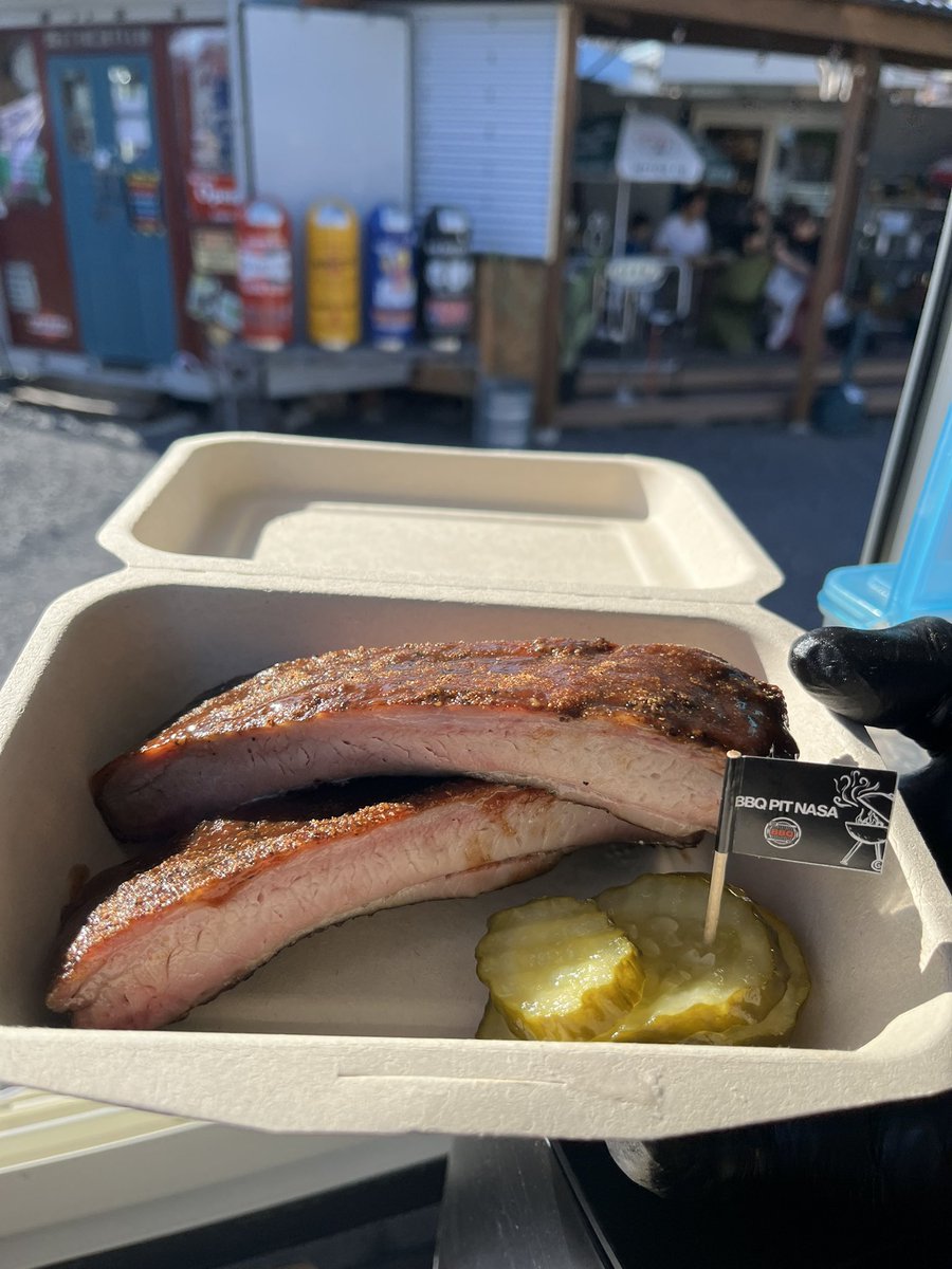 BBQPITNASA's tweet photo. 本日はもりや夕市に出店しております🔥
#アメリカンバーベキュー 食べに来てね🍖

7/5（日）16:00～20:00
🌛 もりや夕市
📍 守谷駅西口駅前広場 

#bbqpitnasa #プルドポーク #守谷グルメ #ふるさ都市もりや朝市 #ふるさ都市もりや夕市 https://t.co/EEag79x2Tl