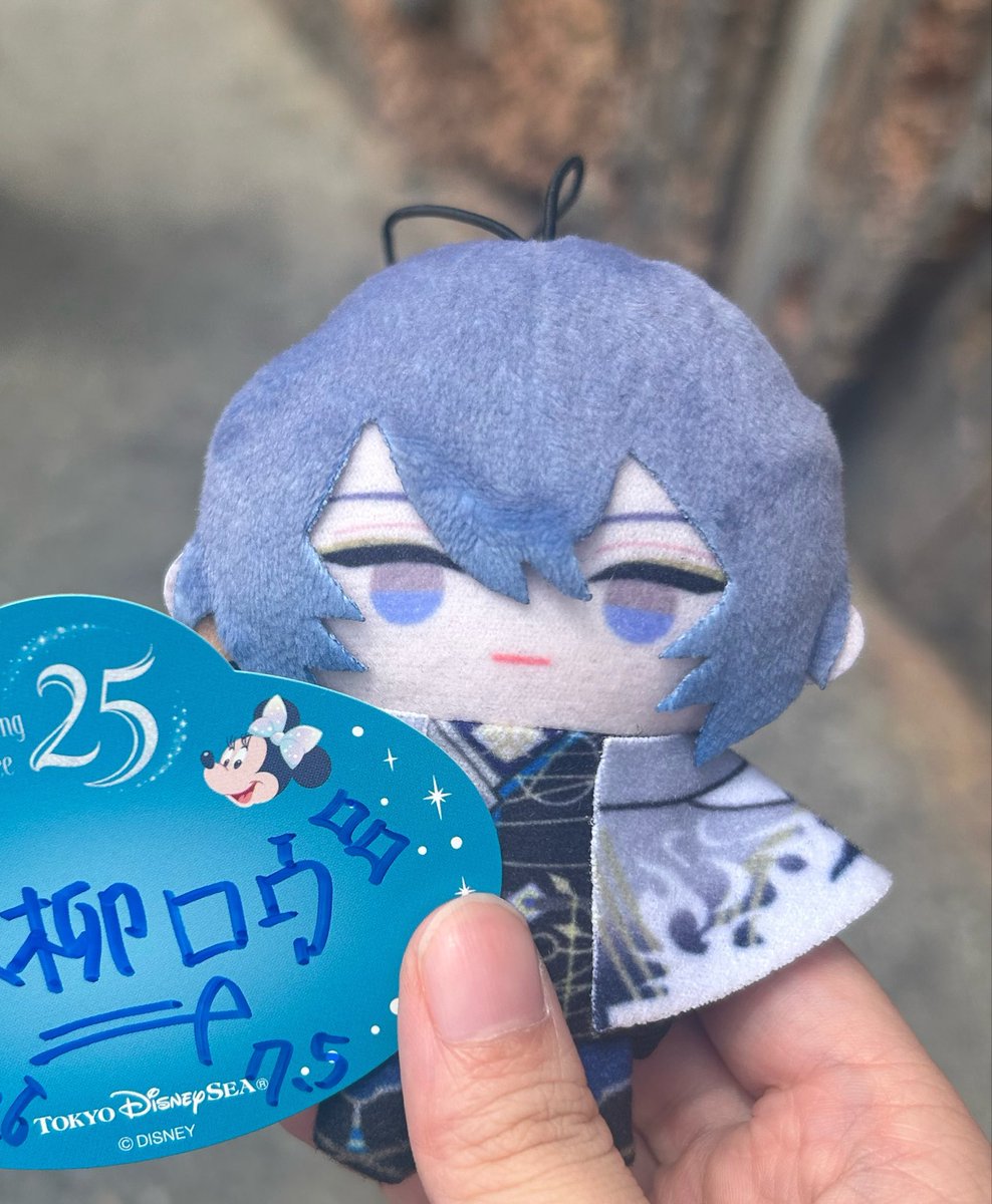 akari_sub07's tweet photo. ディズニーの海底に万マイルの辺りで小柳ロウのぱぺっとの落し物、どなたか見かけてませんか🥲 https://t.co/ypZSQBnaAq
