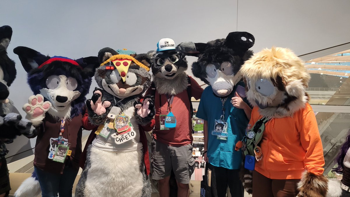TimbitBandit's tweet photo. Friendly faces everywhere, Humble folks without temptation π¦π¦π¦ #southpark #thecoon #thecoonandfriends https://t.co/DK4NBFv7j8