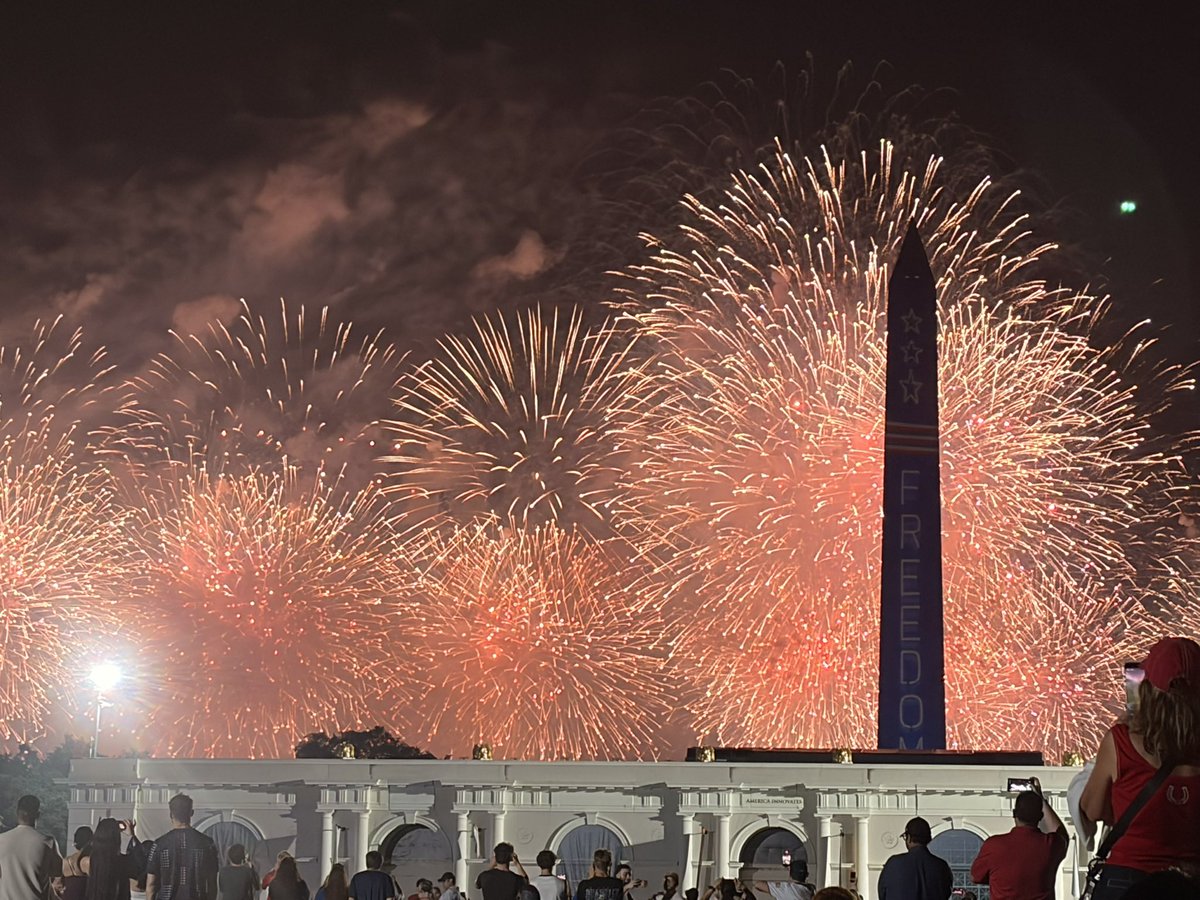 MartelloMD's tweet photo. Happy 250th America!!! https://t.co/0aF0J1VZWc