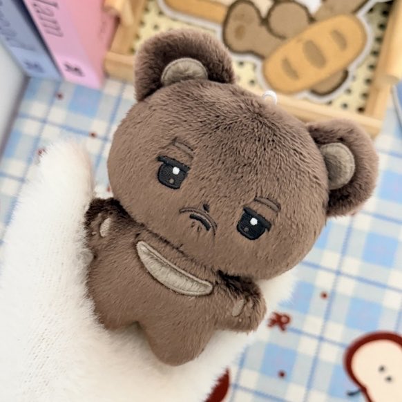 hambloblo's tweet photo. 🐻 쓸곰이 10cm 
곧 수요조사 폼으로 찾아오겠습니다 💗 https://t.co/dt0aAOXMuc