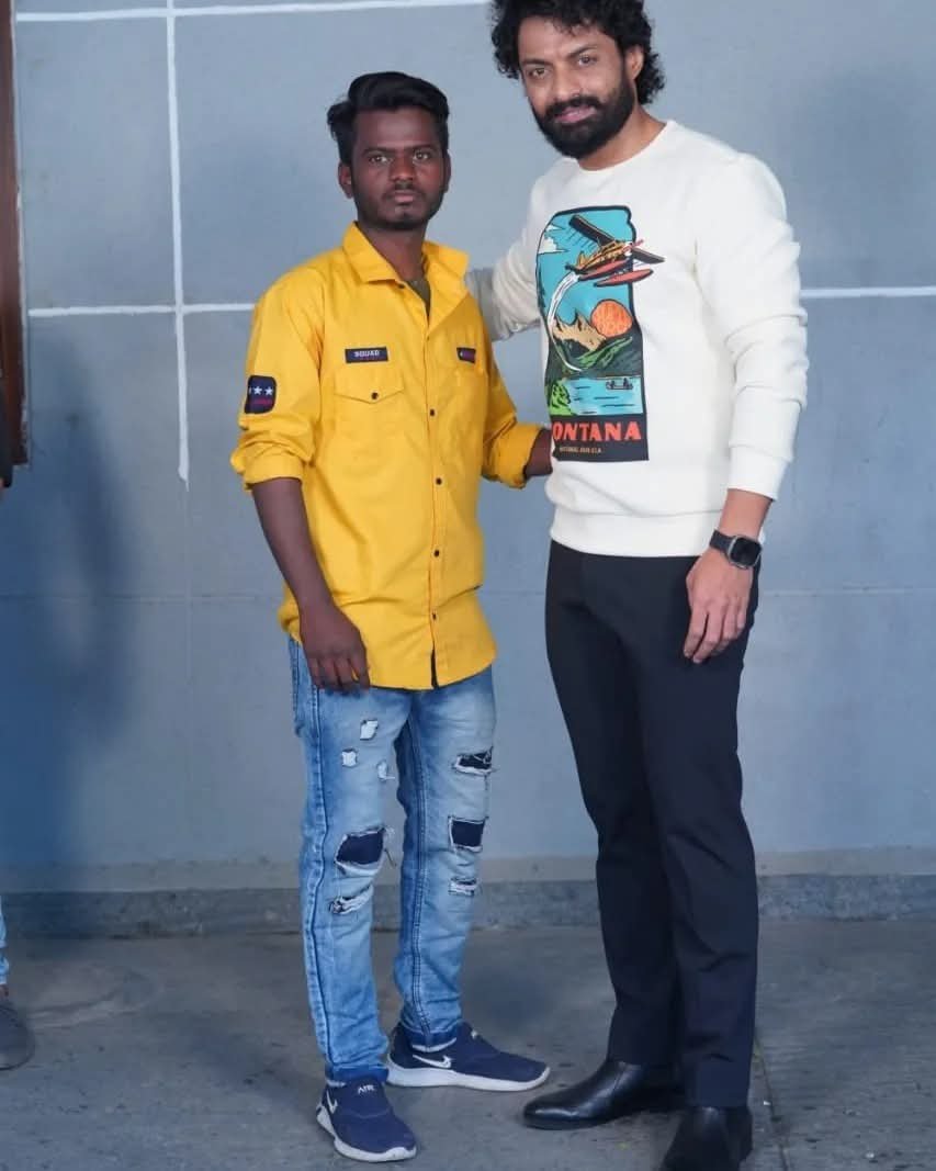 ADevendraYadav2's tweet photo. Happy Birthday Anna @NANDAMURIKALYAN ✌️ https://t.co/JvLdiJsuHn