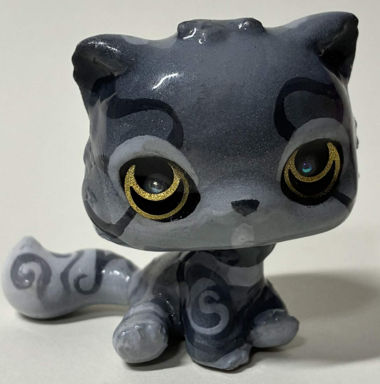 Soda_Stuff's tweet photo. I'm on artfight this year doing LPS customs for phighting fans and artists!  Here are some recent attacks I've finished :) https://t.co/Rwczg9cnYG