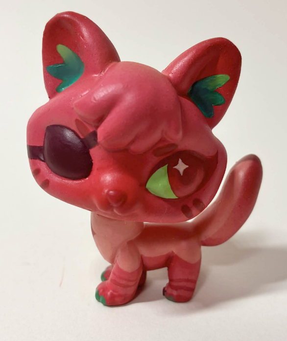 Soda_Stuff's tweet photo. I'm on artfight this year doing LPS customs for phighting fans and artists!  Here are some recent attacks I've finished :) https://t.co/Rwczg9cnYG
