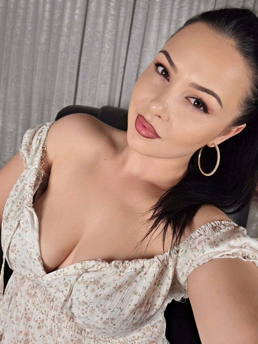 Rebe_maryrosse's tweet photo. I'm already online!! 😘🤗

Onlyfans:
https://t.co/NV37SA5Wox

Fansly:
https://t.co/tbvsFNeUyZ

Chaturbate:
https://t.co/sYlO6BYIsC

Stripchat:
https://t.co/OcgYIZMnCS

Amazon Wishlist:
https://t.co/2Z61QGAQR8

Kisses!! 💋 https://t.co/HO0x1vev2e