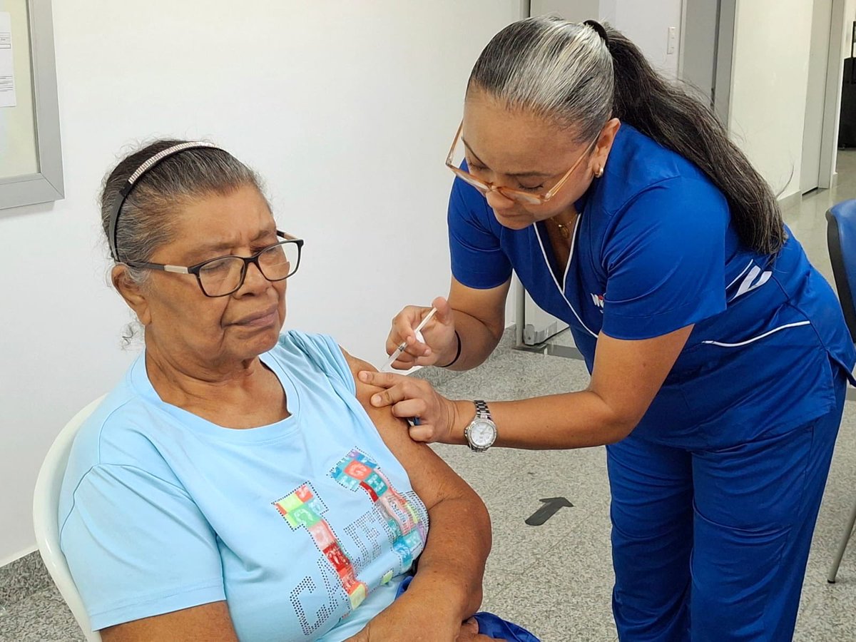 SecSaludBAQ's tweet photo. @alcaldiabquilla @AlejandroChar En estos últimos años, #Barranquilla ha seguido fortaleciendo su sistema de salud con más infraestructura hospitalaria, modernización de centros médicos y recuperación de espacios históricos como el CAMINO Nuevo Barranquilla. https://t.co/lqlWMMe1m0