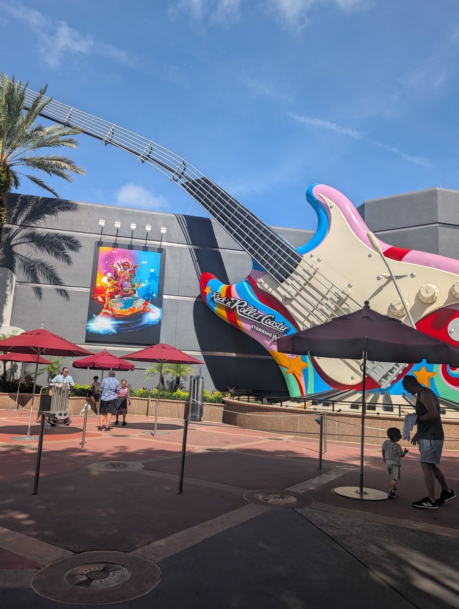 samashh_'s tweet photo. Disney https://t.co/dDsqr7uLhq