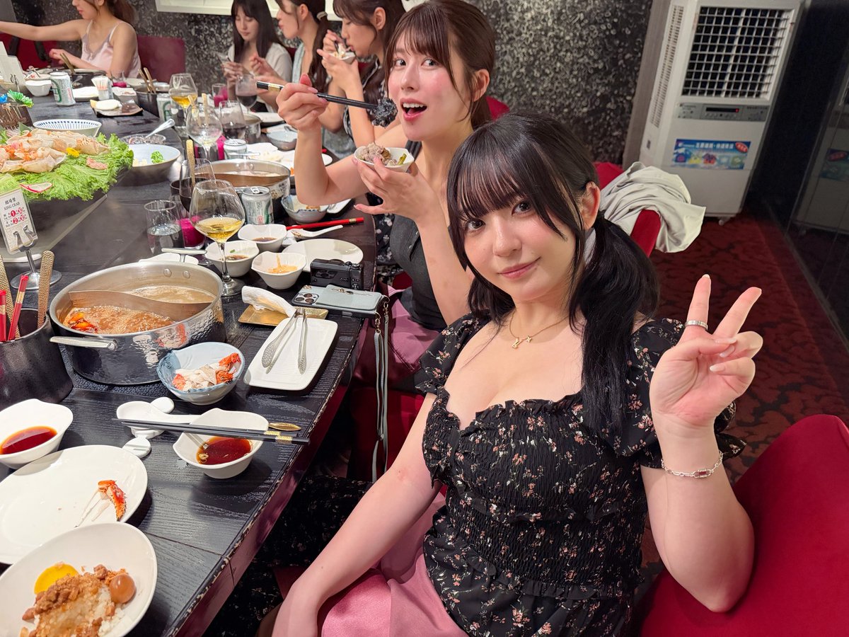 1rx3y4's tweet photo. オフショット。TRE最終日よろしく御願い致します。TRE 最後一天，再請大家多多指教！
麻倉瑞季さん@mizuki_asakura_
吉瀬結さん@kichiseyui621
爽香さん@1125syk
ちとせよしのさん@chitose_yoshino
花咲楓香@Hanasaki__Fuka
原つむぎさん@haratsumugi　#TRE2026　##JKFACE　#地表最強陣容　#寫真女星 https://t.co/7NEF2haOFW