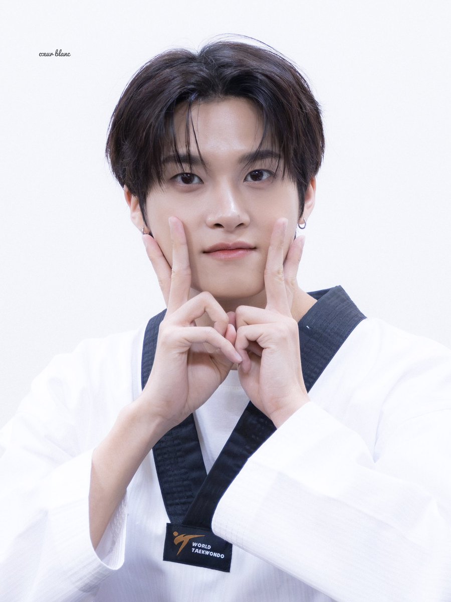 coeurblanc_0524's tweet photo. 260702 점프업 🤍

ㅅㄹㅎ

#xikers #싸이커스 #준민 #JUNMIN https://t.co/4fRbmMaB4W