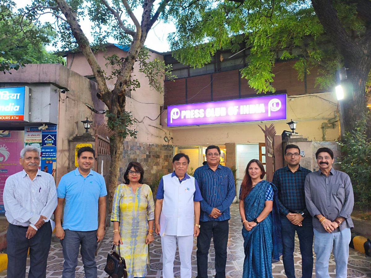 dpvajpayee's tweet photo. The newly elected AAJ EC had its first meeting today at Press Club of India, from 5 to 7 pm.Discussed the handover/takeover ceremony on 11 th July 2026 , membership drive, and other key issues.  @jnu_aao
@JNU_official_50
@SunilAmbekarM @dpradhanbjp @blsanthosh https://t.co/LRQHu1elCr