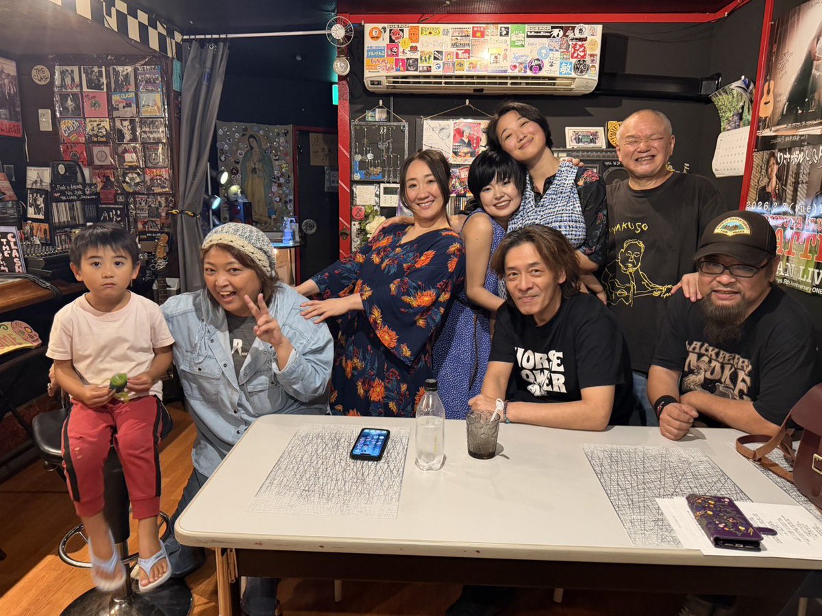 emixrdynacomp's tweet photo. おじゃましますツアー２日目は山形はオリハント！

ただいまといえる落ち着く場所。ほっとしたひとときを過ごしました！

オリハントほんといいところだなぁ。
大好きです！

2026/7/4(土)
@山形市エレキ酒場オリハント
今西太一
藤野恵美
あべあいこ
海谷咲良 https://t.co/rUq7A2DXkX