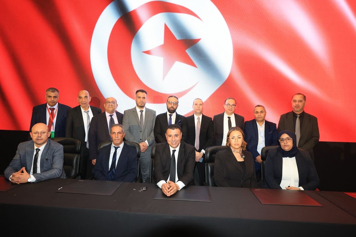 Watson9_9's tweet photo. 🚫 BOYCOTT TOTAL !
Tant que la FTF corrompue et ses incompétents restent en place, je boycotte l’équipe nationale et tous les déplacements.
Plus 1 euro, plus rien pour ces incapables qui détruisent le football tunisien !
FTF dehors !
#BoycottFTF #FTFDehors 🇹🇳#Tunisie https://t.co/nuPyGpAHe5