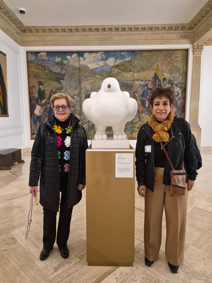 FDIM_Colombia's tweet photo. Como FDIM, entregamos y sustentamos el informe de la VIII Misión de Verificación y Monitoreo a la Implementación del Enfoque de Género en el Acuerdo de paz, ante la CSIVI. Un esfuerzo colectivo de las mujeres en el mundo por La Paz y la justicia para las mujeres y Colombia. https://t.co/XdQ9VpcikG